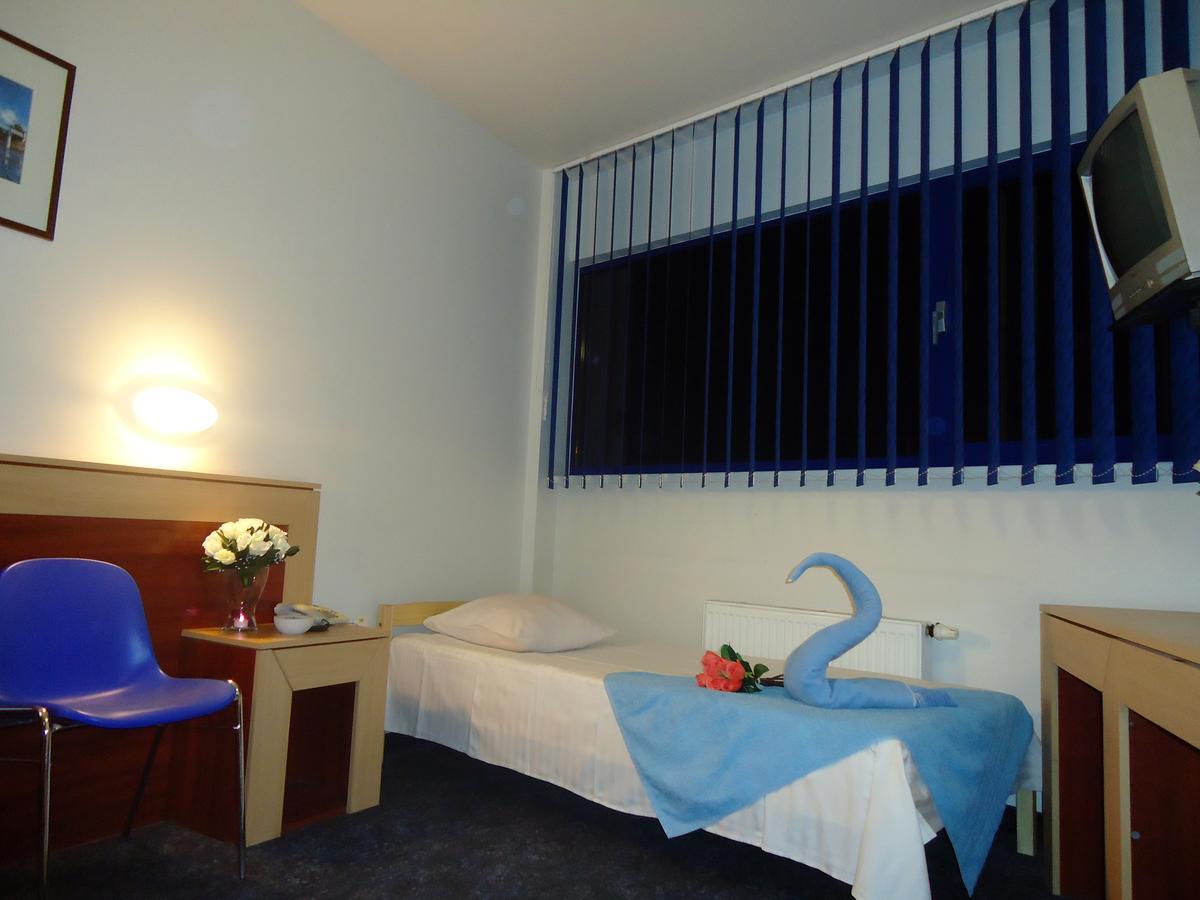 Tanagra Hotel Vilnius Exterior photo